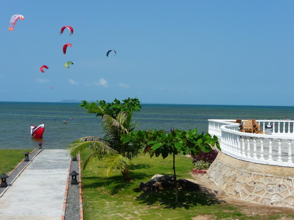 Bintan Agro Beach Resort & Spa Teluk Bakau Exterior foto